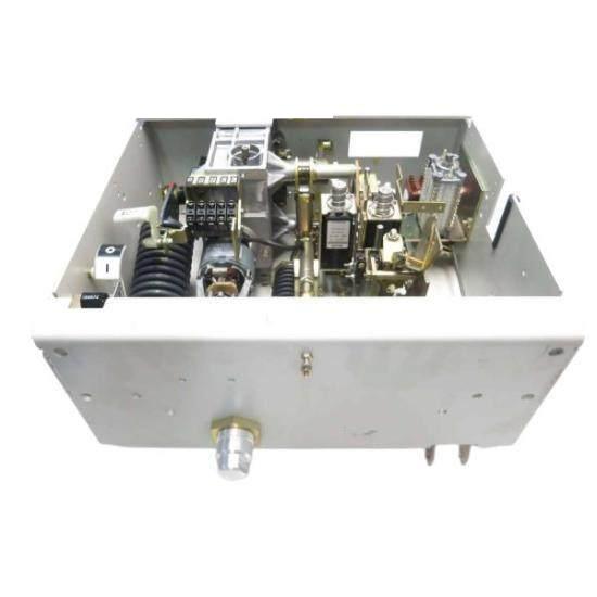 SIEMENS 3AH4945 OPERATED GAS INSULATED BREAKER