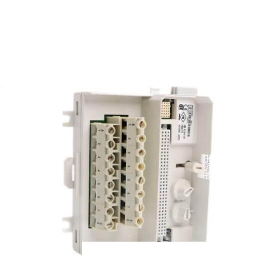 ABB TU831V1 3BSE013235R1 Exteneded Module Termination Unit